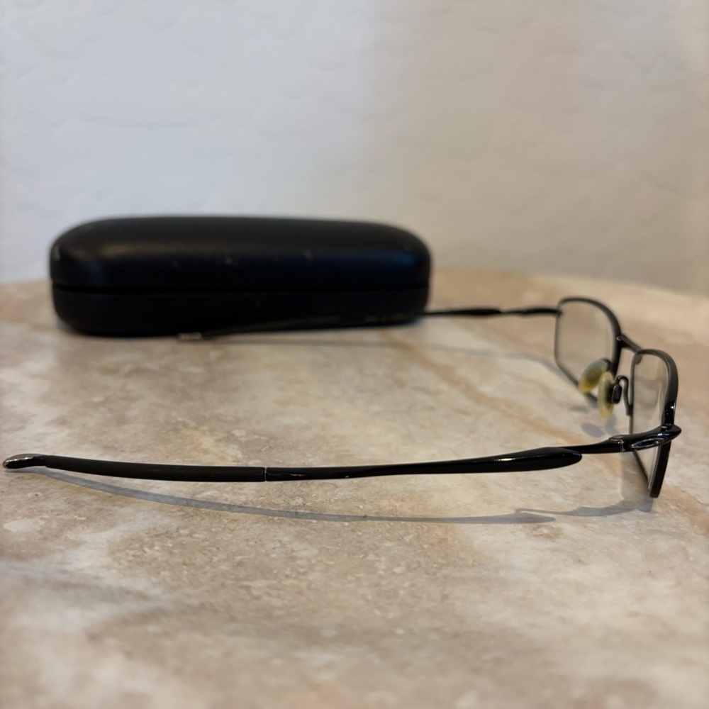 Oakley Capacitor metal rectangular oval eyeglasses - image 3